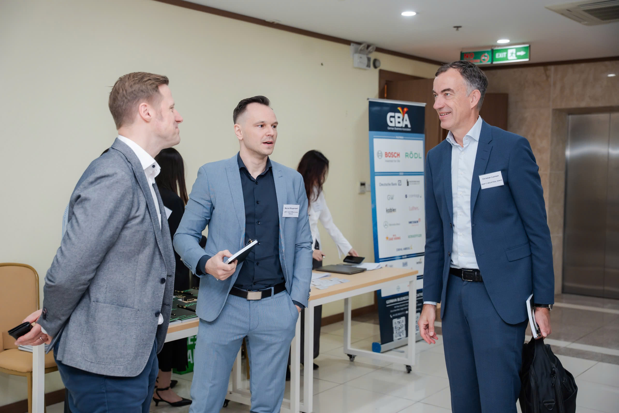 041450e83049be17e758