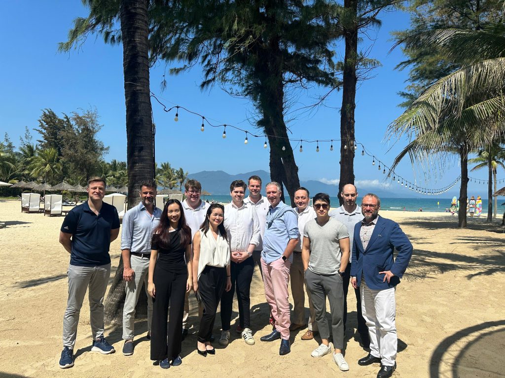 2253813481526299279 (1) 2253813481526299279 (1)