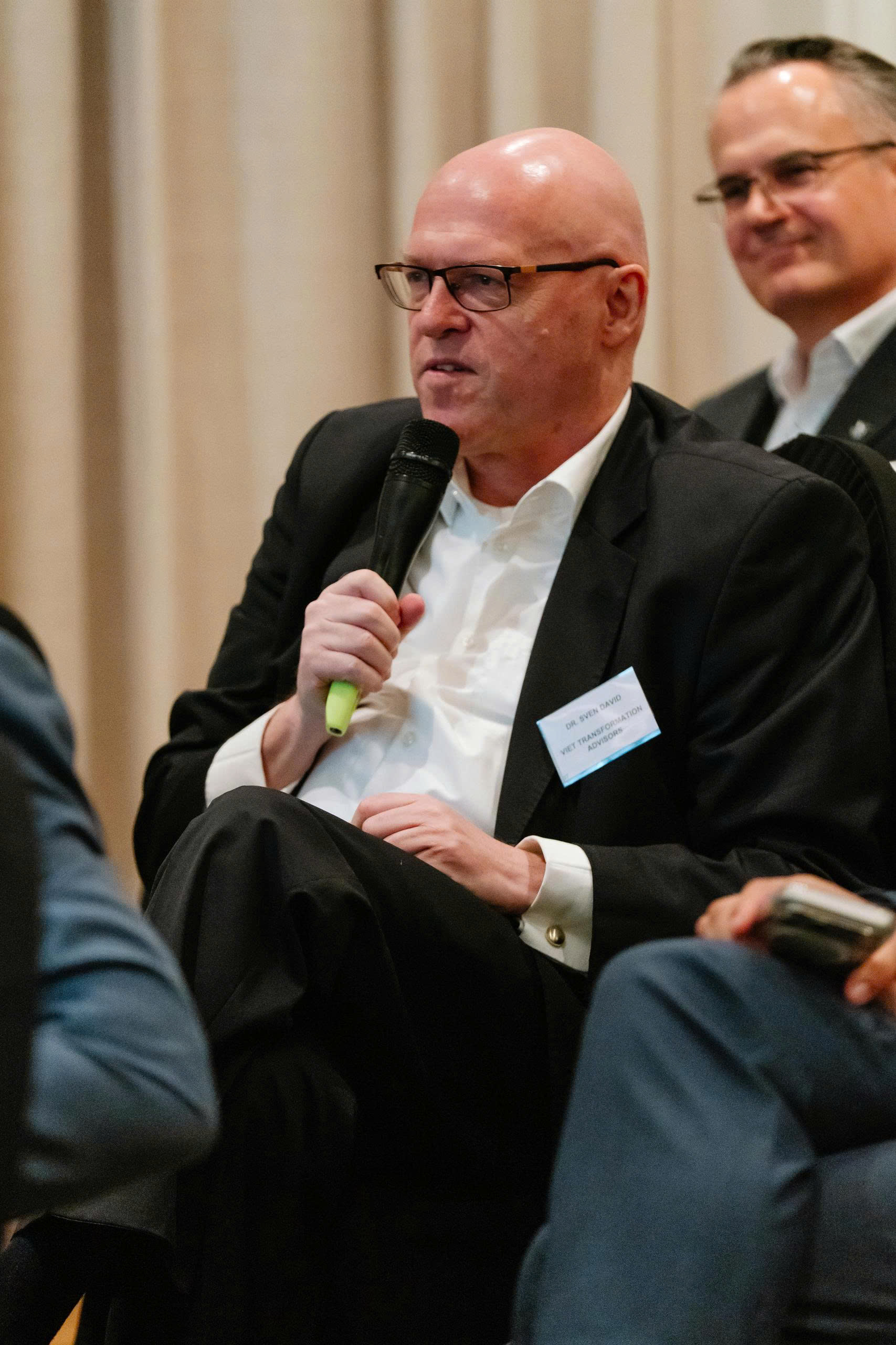 323565d44085c1db9894