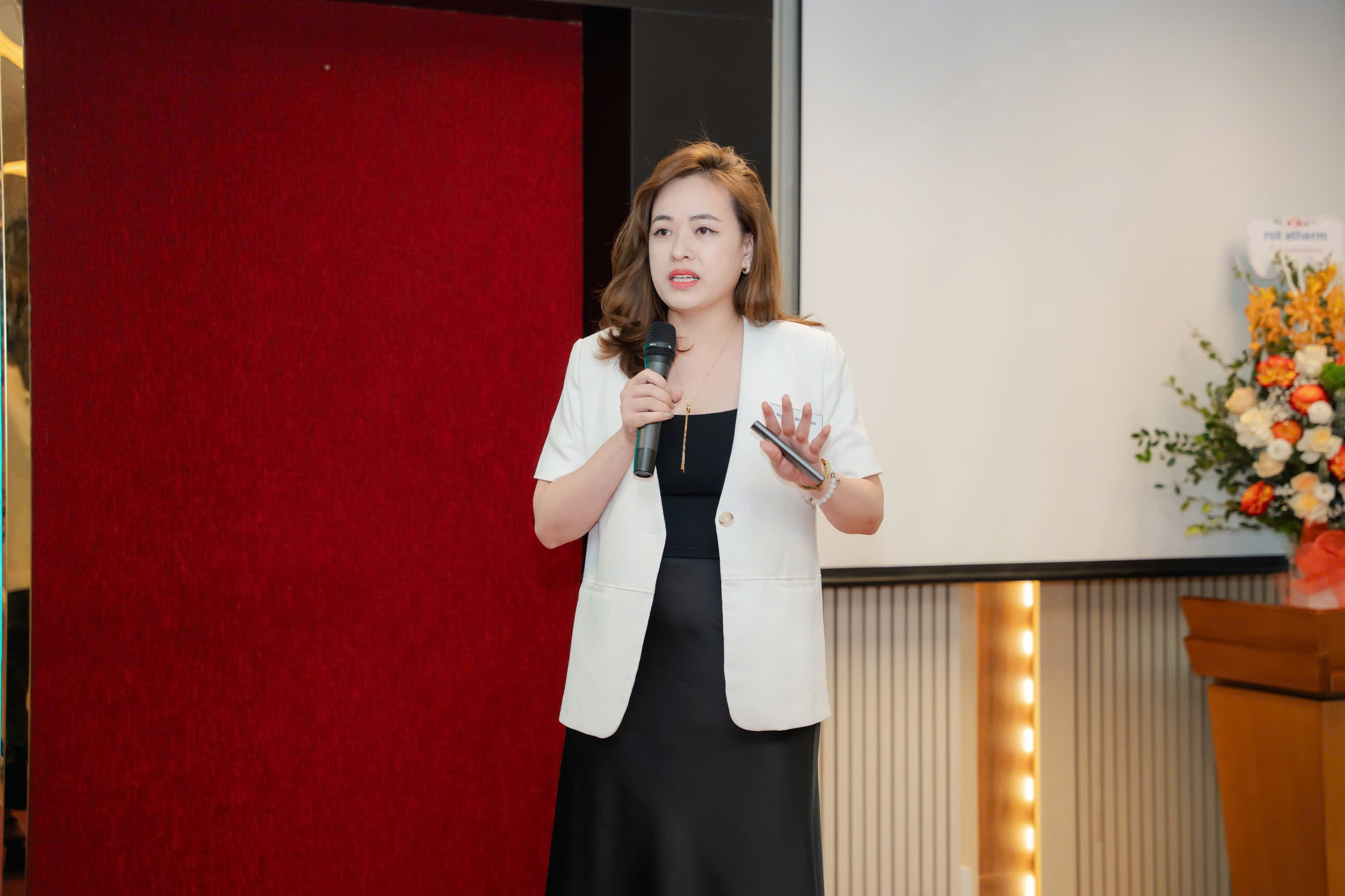 3f890ab16710e94eb001