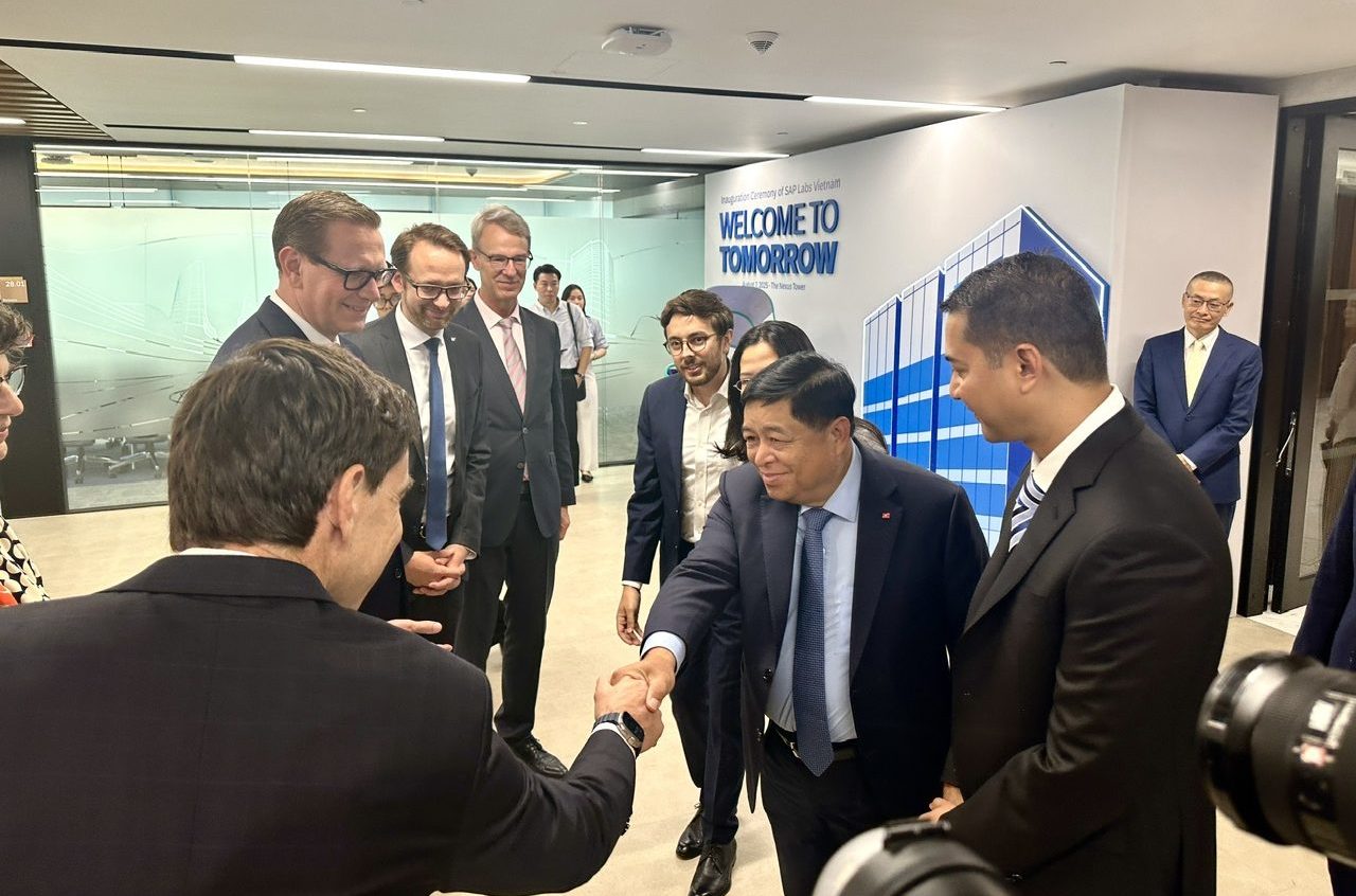 5ff0d102efbe66e03faf