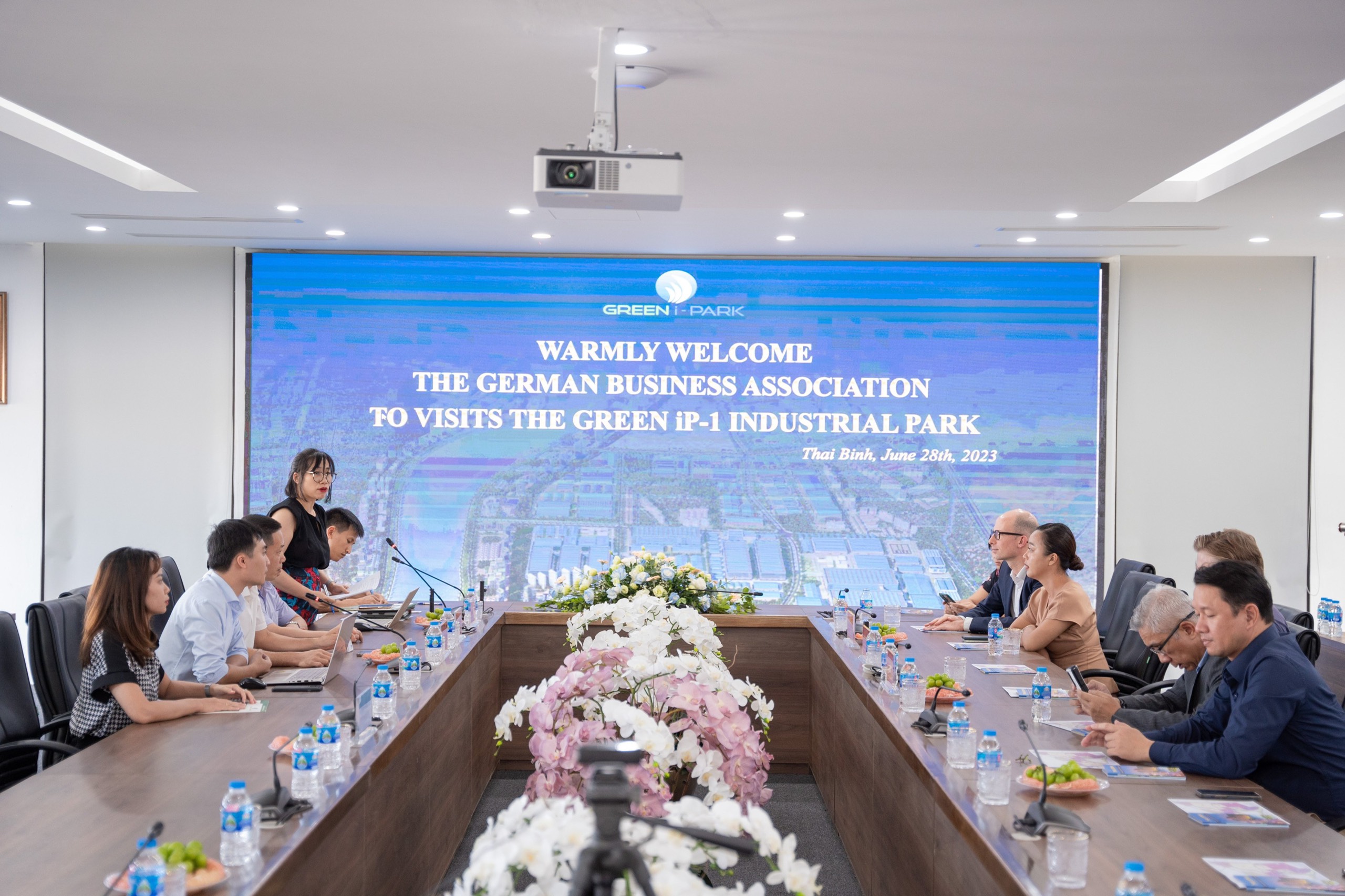 9b3f67cb1fe6cfb896f716