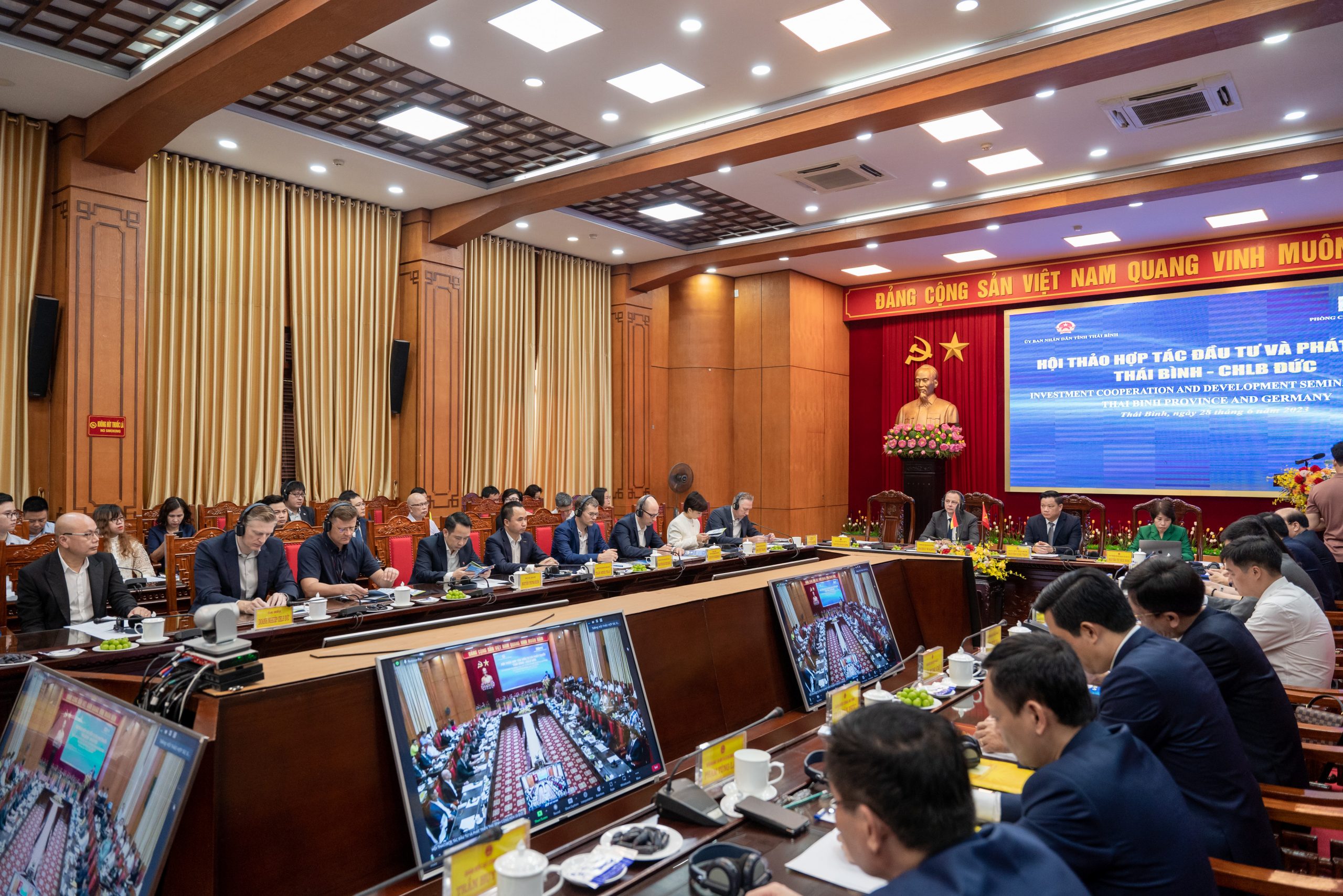 Ban sao cua PTL00313