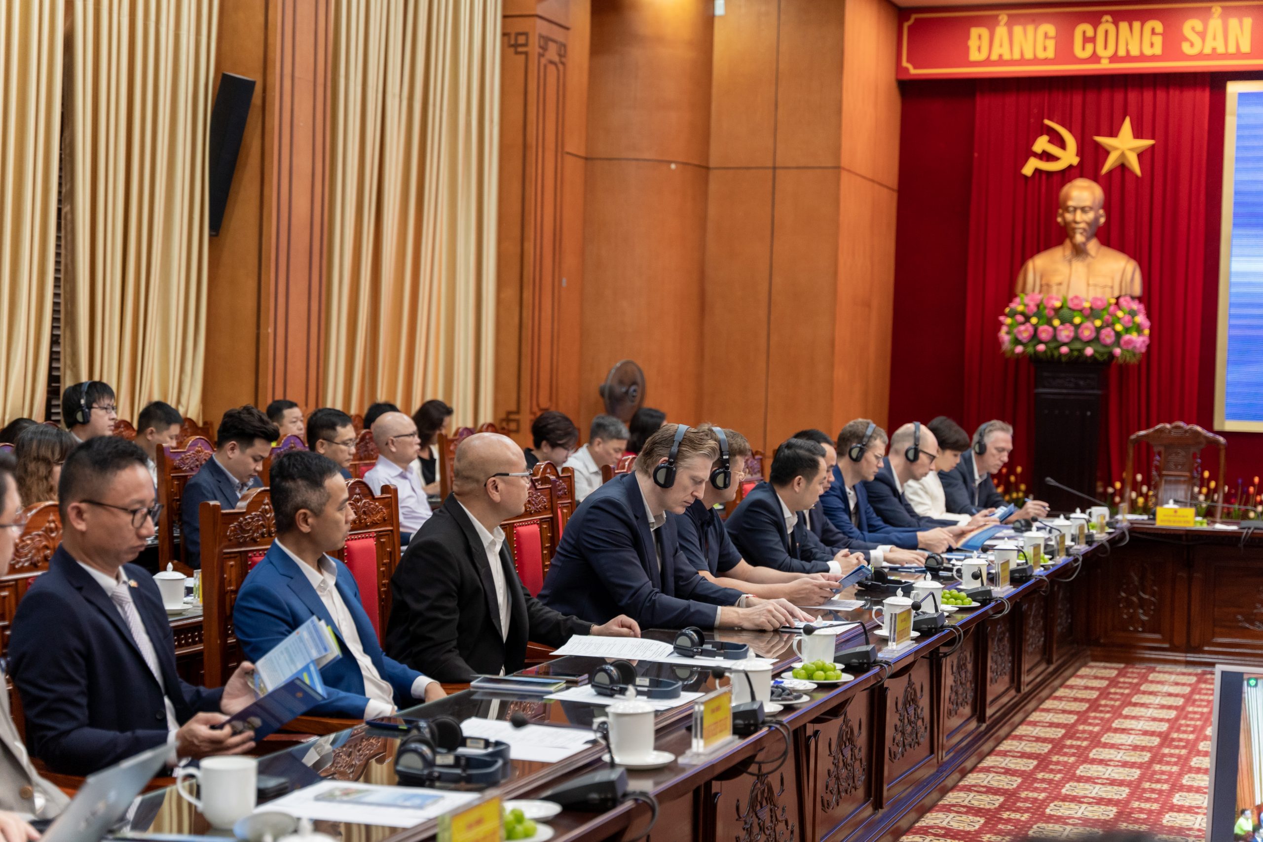 Ban sao cua PTL00323