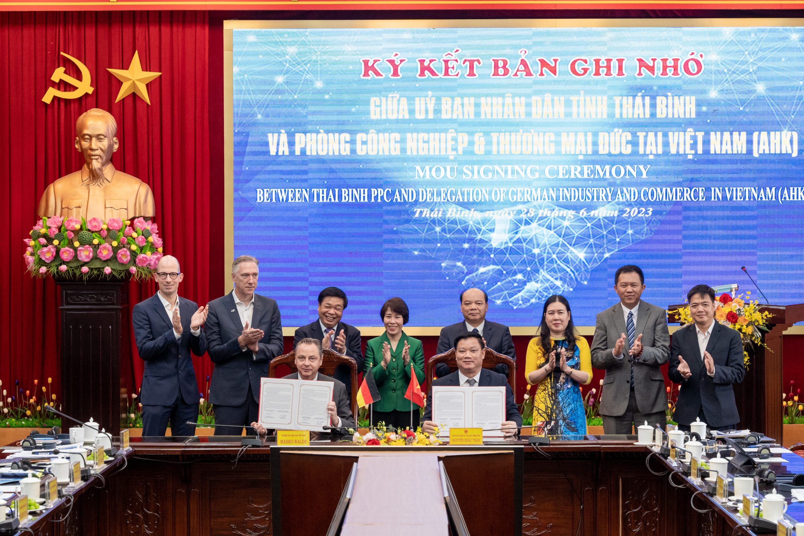 Ban sao cua PTL00587