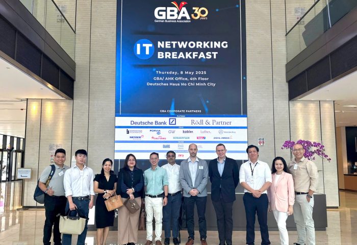 IT networking breakfast GBA 3
