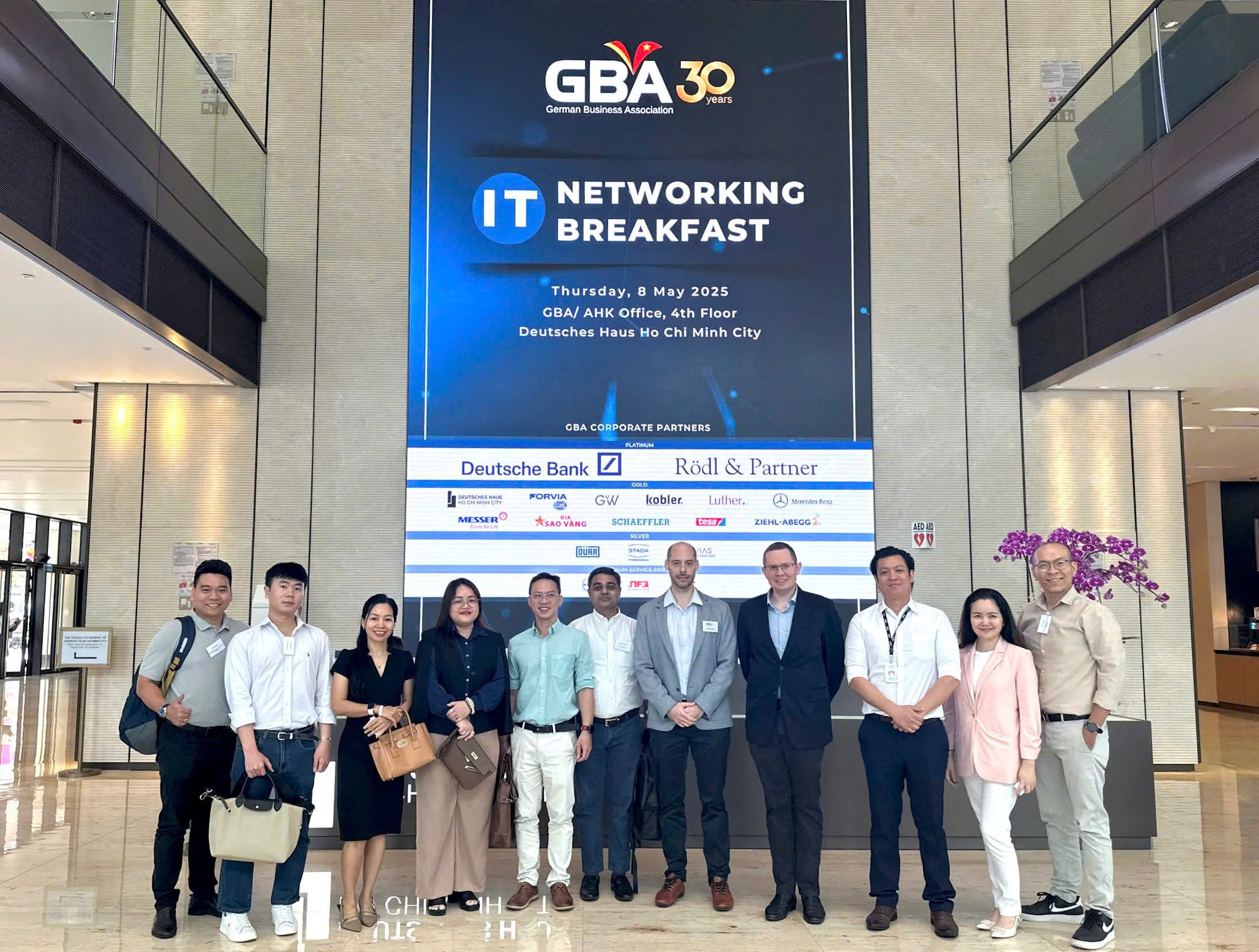 IT networking breakfast GBA 3