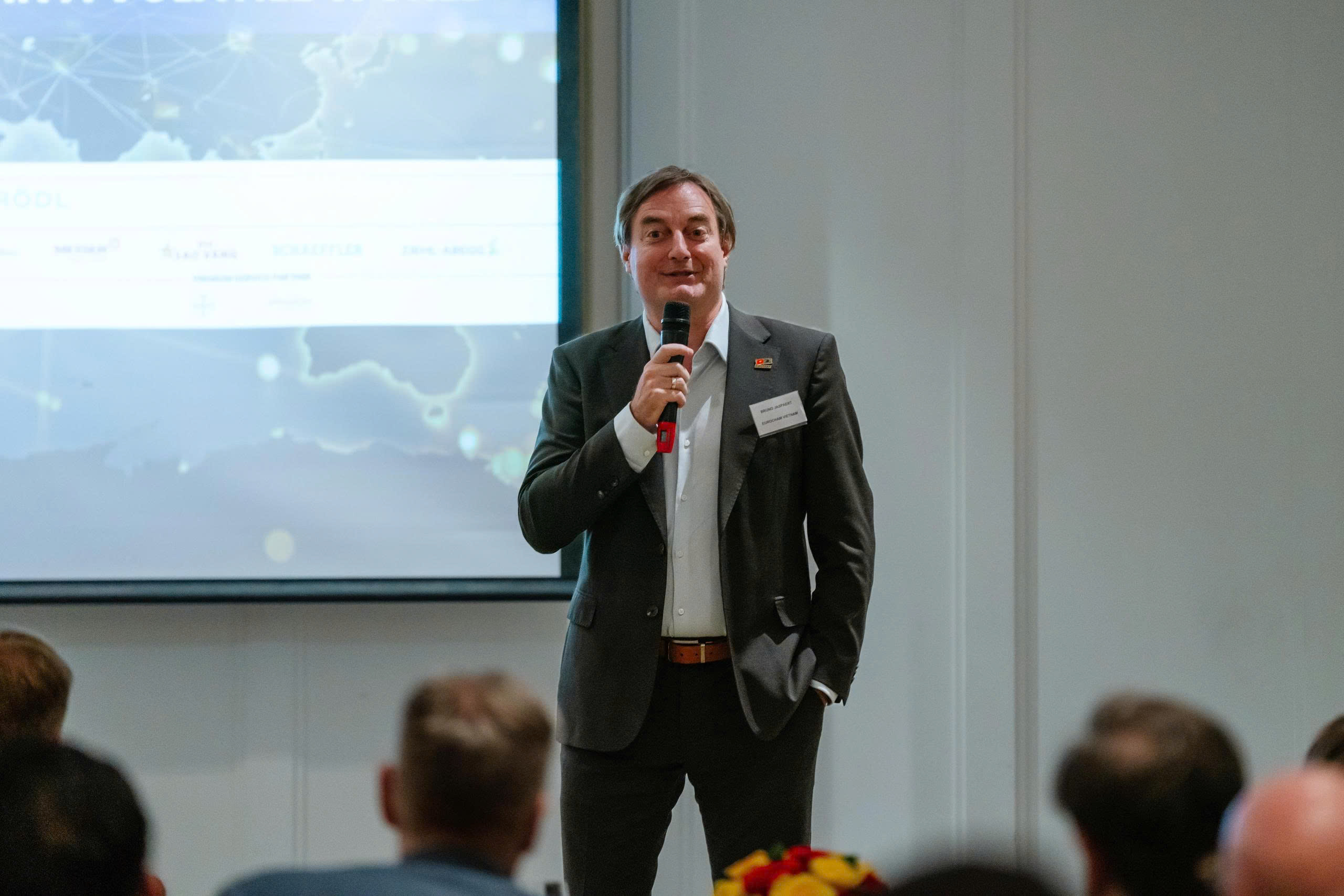 cf5c606f463ec7609e2f