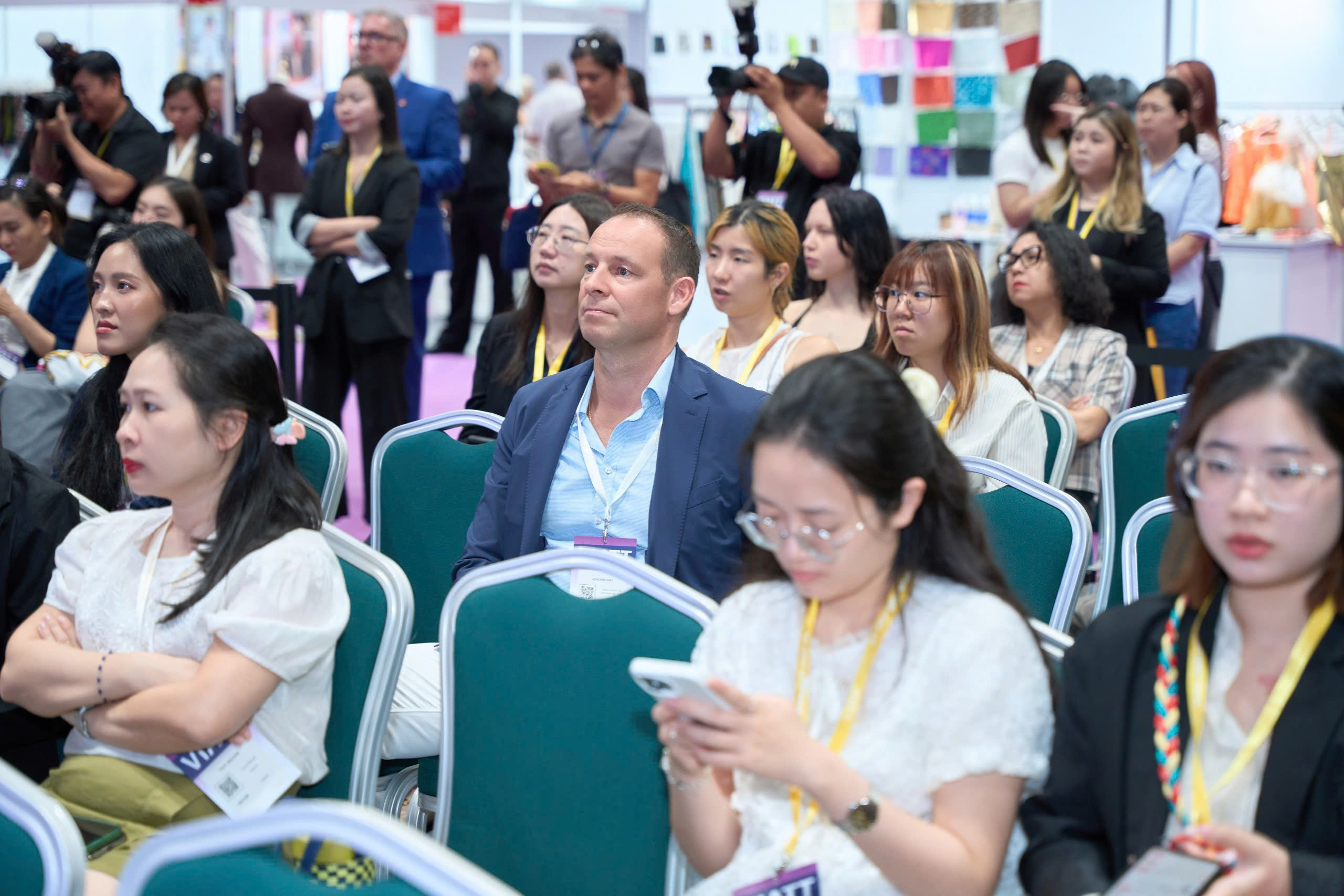 ddb4f265ebaf65f13cbe