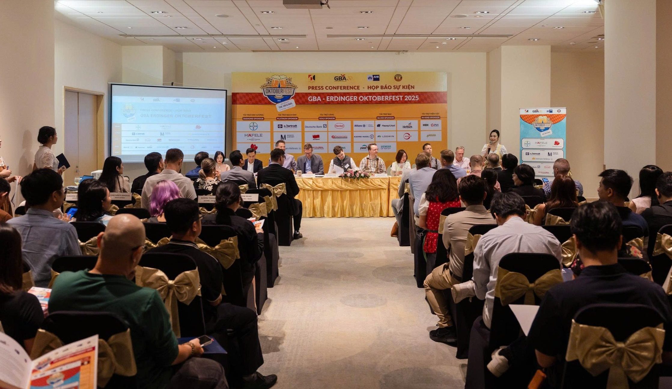 z6933847394501 398b429b0f519296c10342dbf4ca30a0