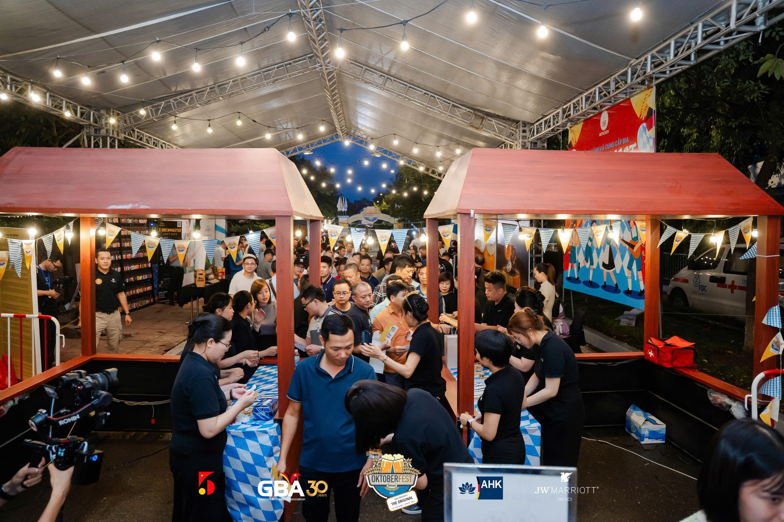 z7052423014097 3252120c33f6f2fc5e074ba229de216c