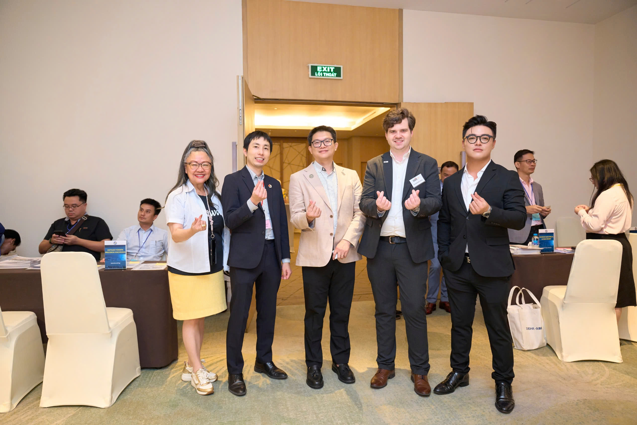 z7126145888451 a912e763599e04c695cddb22460c9c75