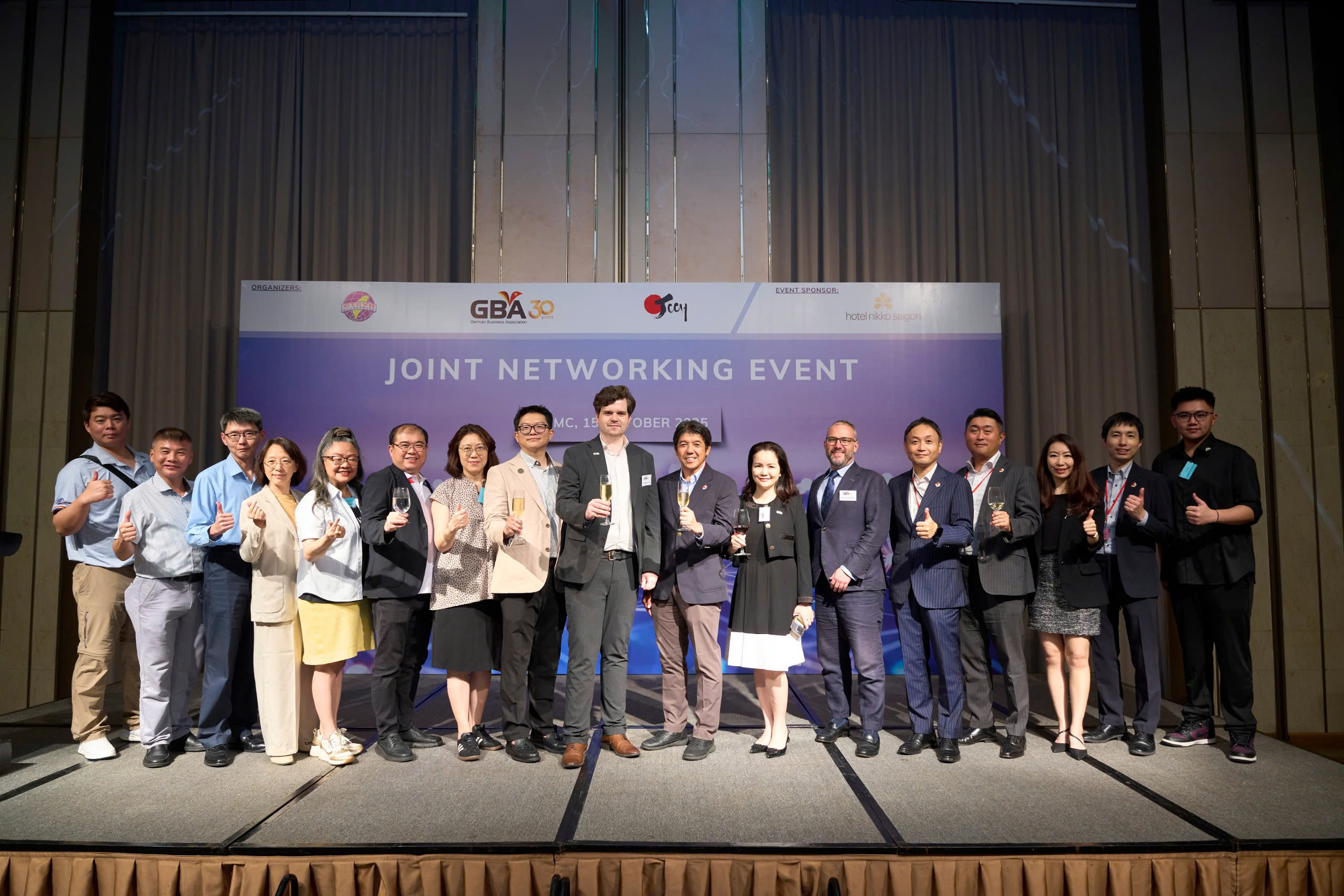 z7126146120352 49ea622f87e328f14c71293e1fb8f94f