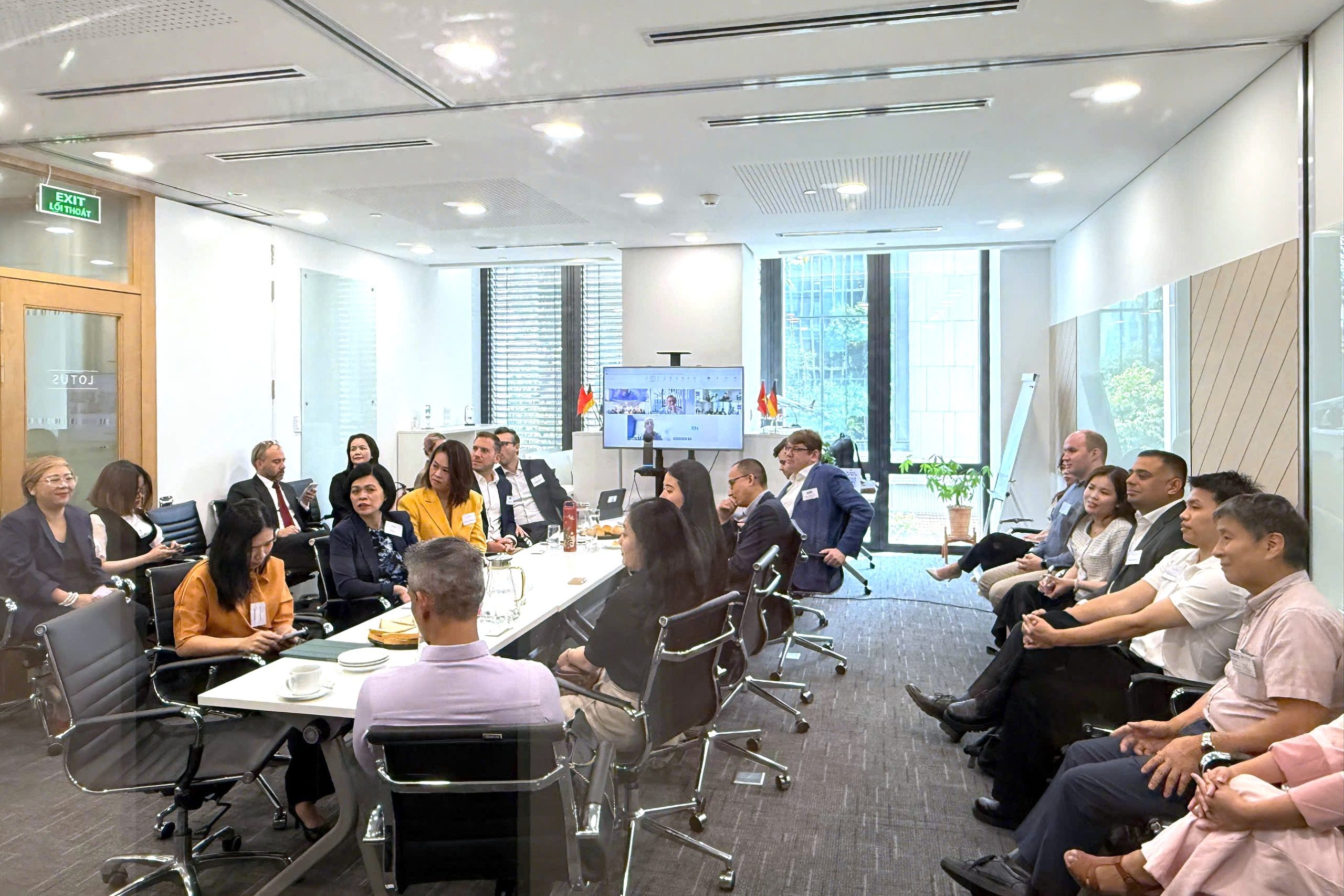 z7706919926682 8508e98b4886243752841a0326ac75db